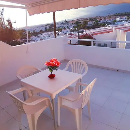Delightful With Ocean View In Costa Adeje Апартаменты